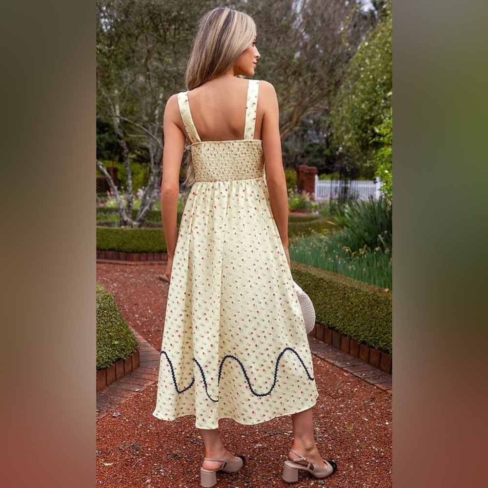 Cupshe White Floral Midi Dress with Navy Accents - Picture 2 of 12
